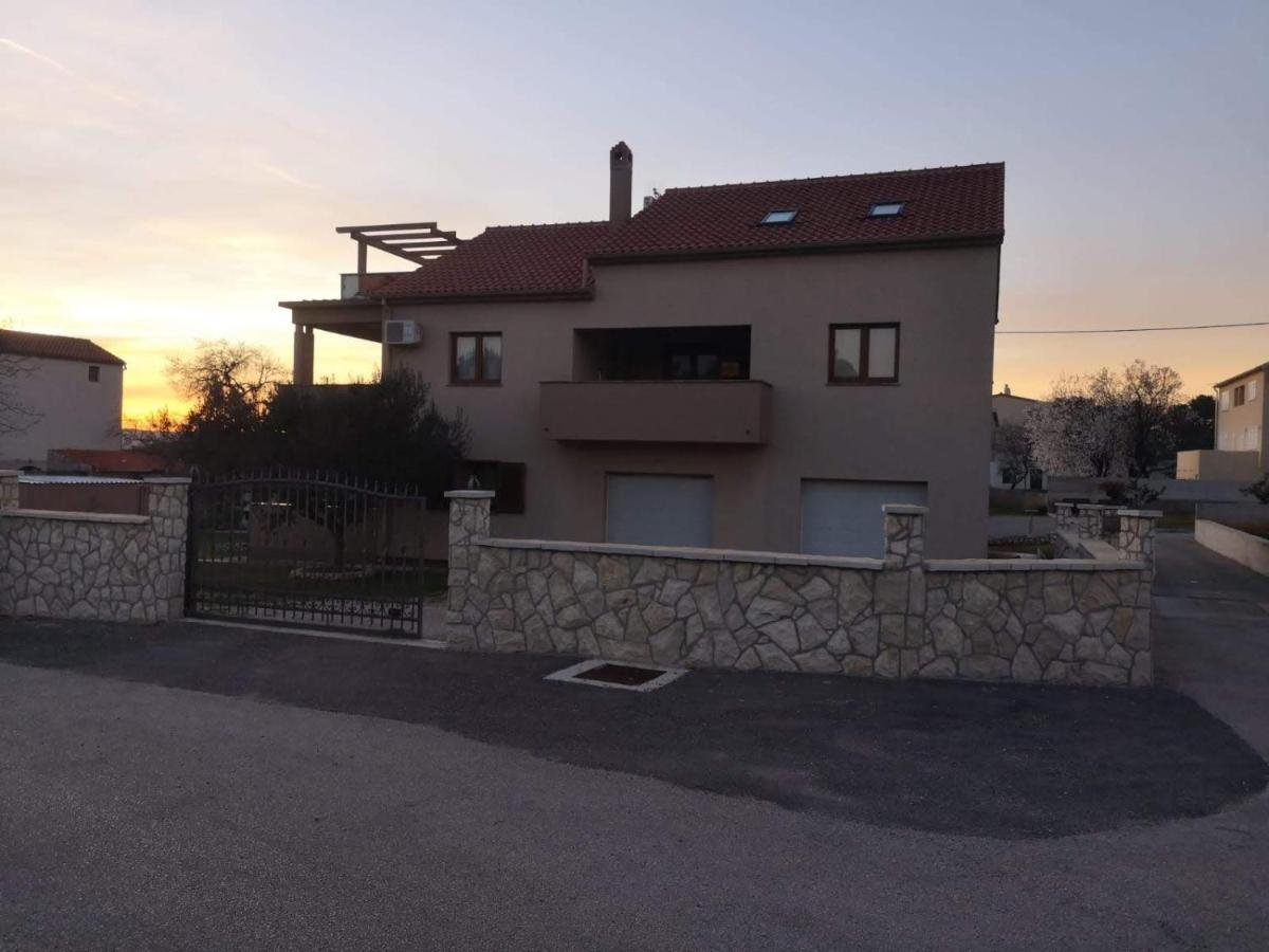 Eva * Biograd Na Moru