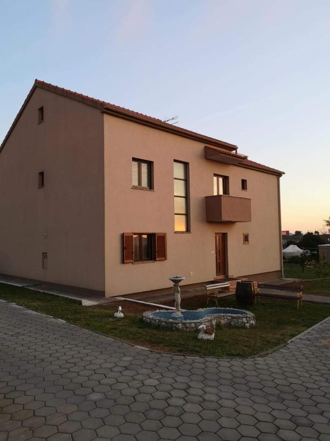 Appartamento Eva Biograd Na Moru