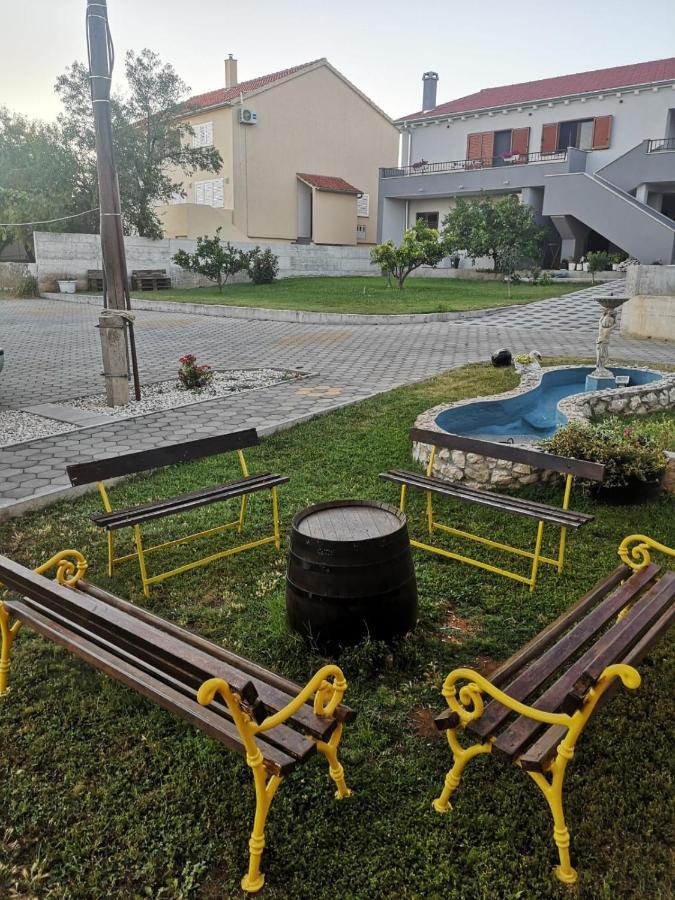 Eva * Biograd Na Moru