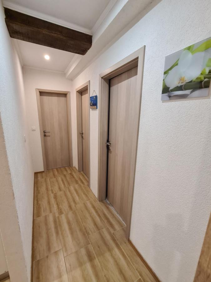 Eva Apartment *